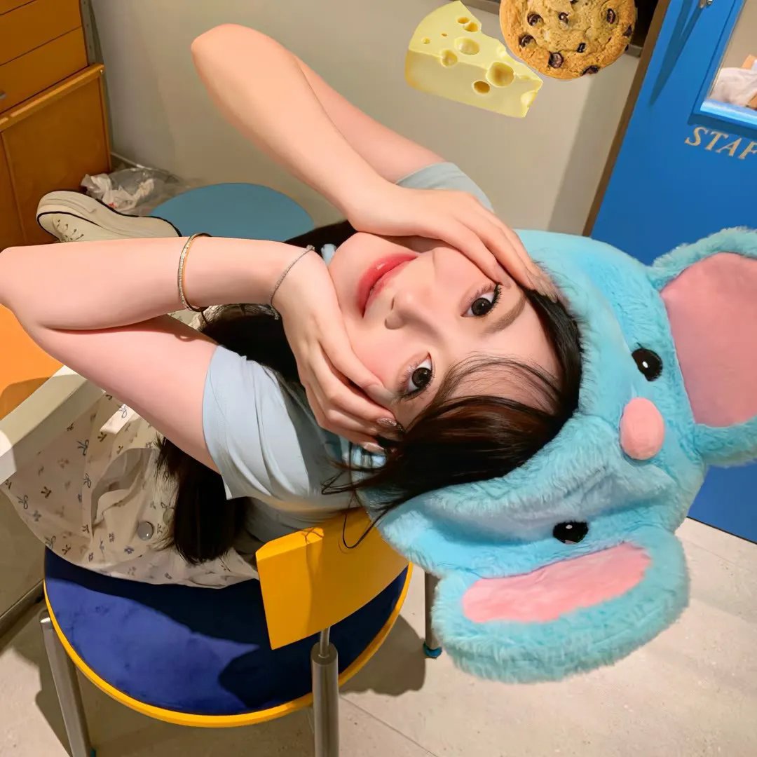 窃窃私语